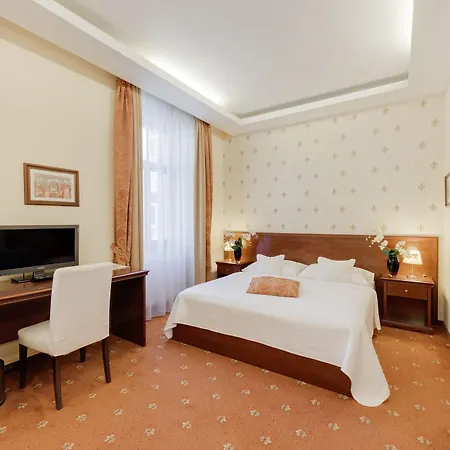 Louren Hotel Prague