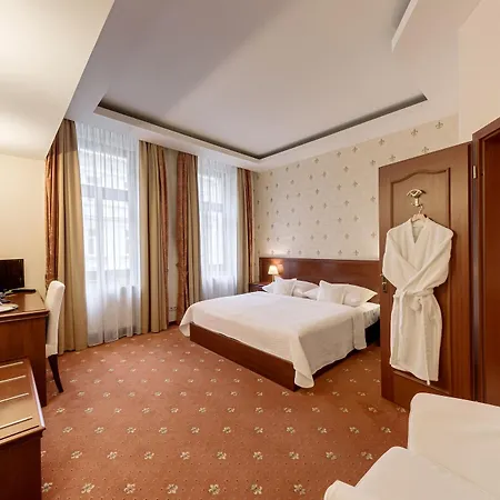 Louren 4* Prague