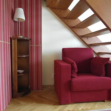 Louren 4* Prague