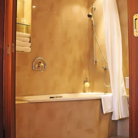 Hotel Louren Prague