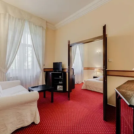 Louren Hotel Prague