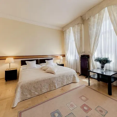 Hotel Louren Prague