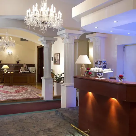 Hotel Louren