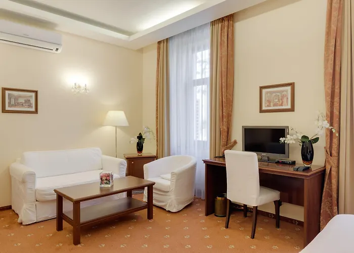 Hotel Louren