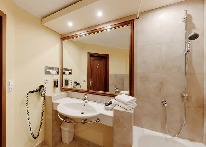 Louren 4* Prag